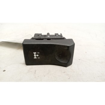 Recambio de interruptor para renault magnum ab 2005 12.8 diesel referencia OEM IAM 5010589016  