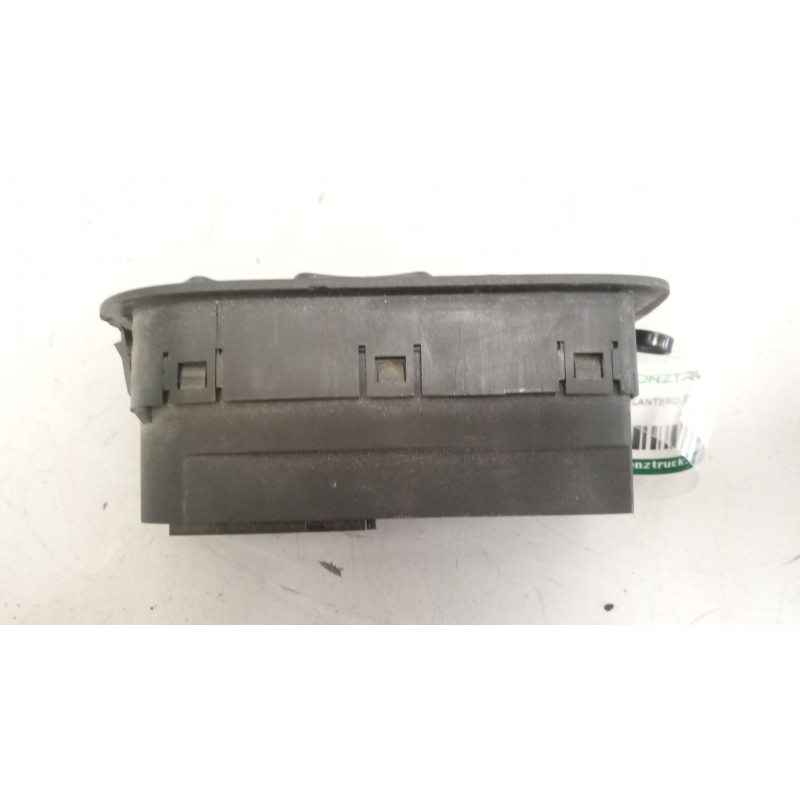 Recambio de mando elevalunas delantero izquierdo para daf serie xf105.460 12.9 diesel referencia OEM IAM 1895436 - Blanco 2