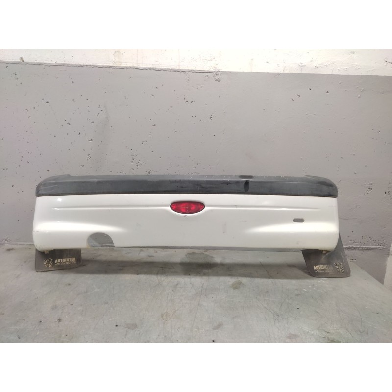 Recambio de paragolpes trasero para peugeot 206 berlina xt referencia OEM IAM   