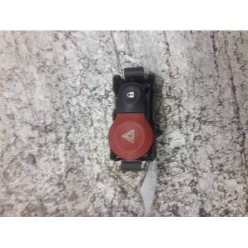 WARNING 8200214096A 8200483813A 6 PINS