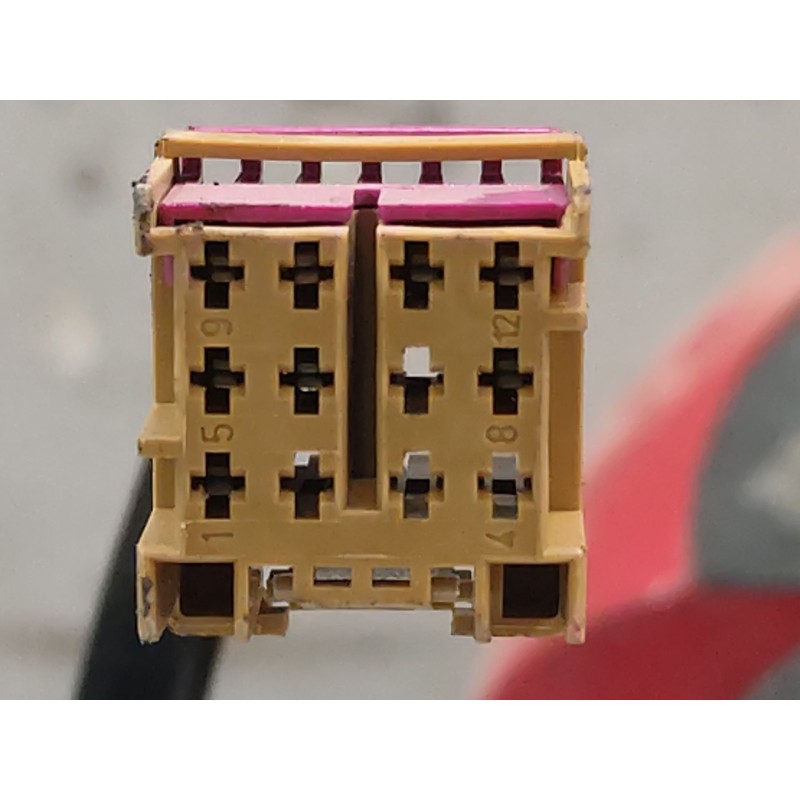 Recambio de retrovisor derecho para seat ibiza iii (6l1) 1.9 tdi referencia OEM IAM - Rojo 3