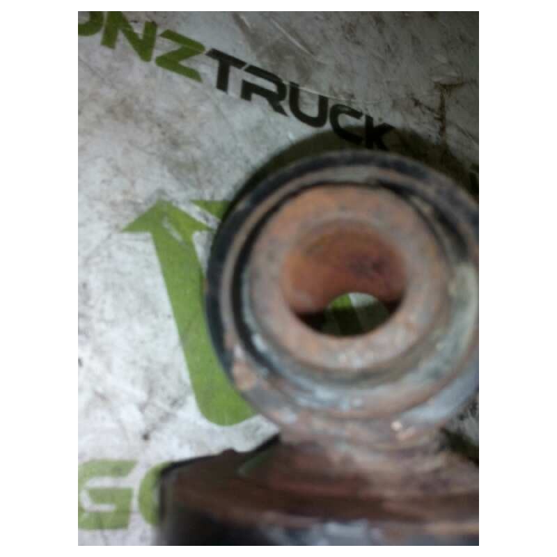 Recambio de amortiguador trasero para samro semirremolque tauliner referencia OEM IAM 890457 SABO 4