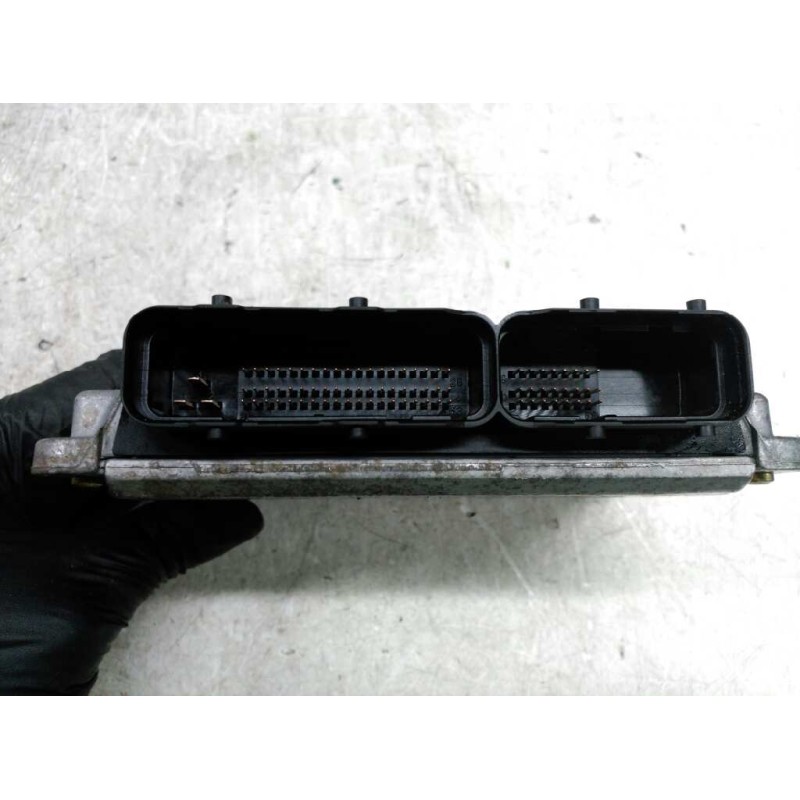 Recambio de centralita motor uce para opel zafira a blue line referencia OEM IAM 24417169 6235496 0281010268 - Azul 3