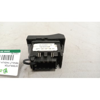 Recambio de interruptor para renault magnum ab 2005 12.8 diesel referencia OEM IAM 7421043756  