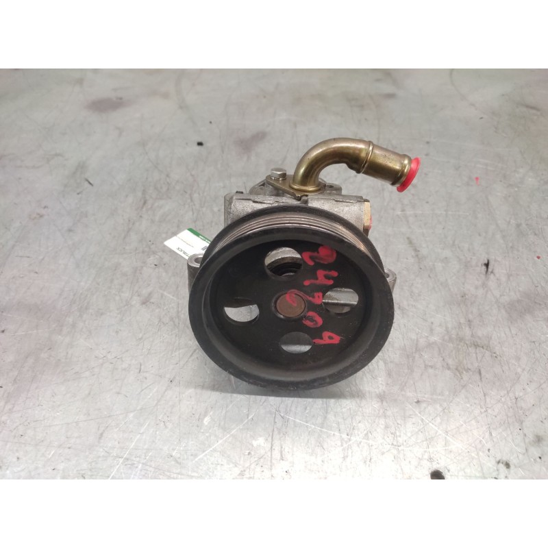 Recambio de bomba direccion para ford fiesta (cbk) ambiente referencia OEM IAM 2S6C3A698GD  