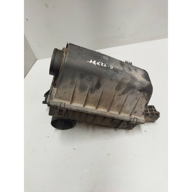 Recambio de filtro aire para mercedes-benz sprinter 02.00  caja cerrada 2.7 cdi cat referencia OEM IAM A0000903701 0000903701 - Blanco