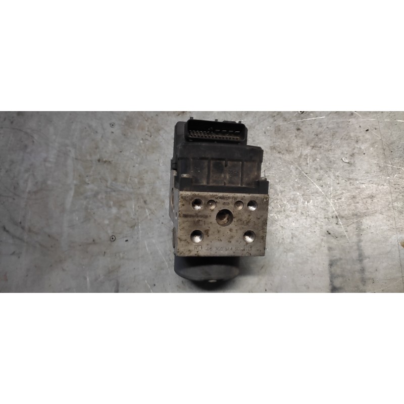 Recambio de abs para citroën xsara berlina 2.0 hdi exclusive (80kw) referencia OEM IAM 9636084480 BOSCH 3