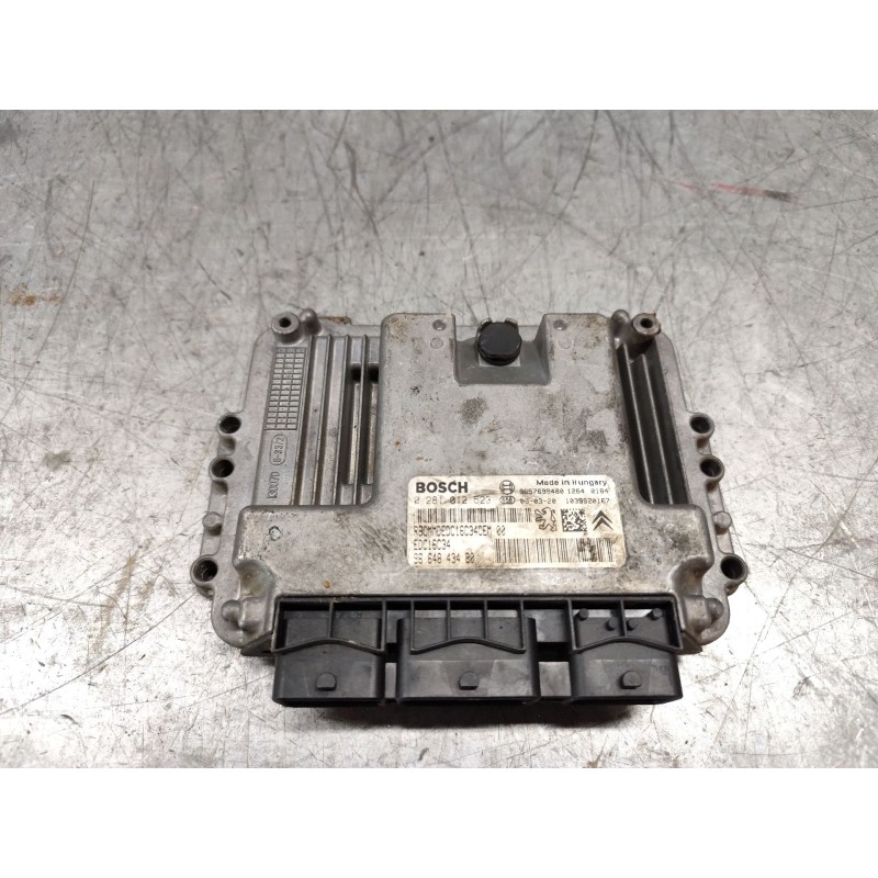 Recambio de centralita motor uce para peugeot 207 1.4 hdi referencia OEM IAM 0281012523  