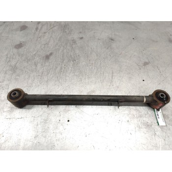 Recambio de tirante trasero derecho para kia sorento 2.5 crdi ex referencia OEM IAM   