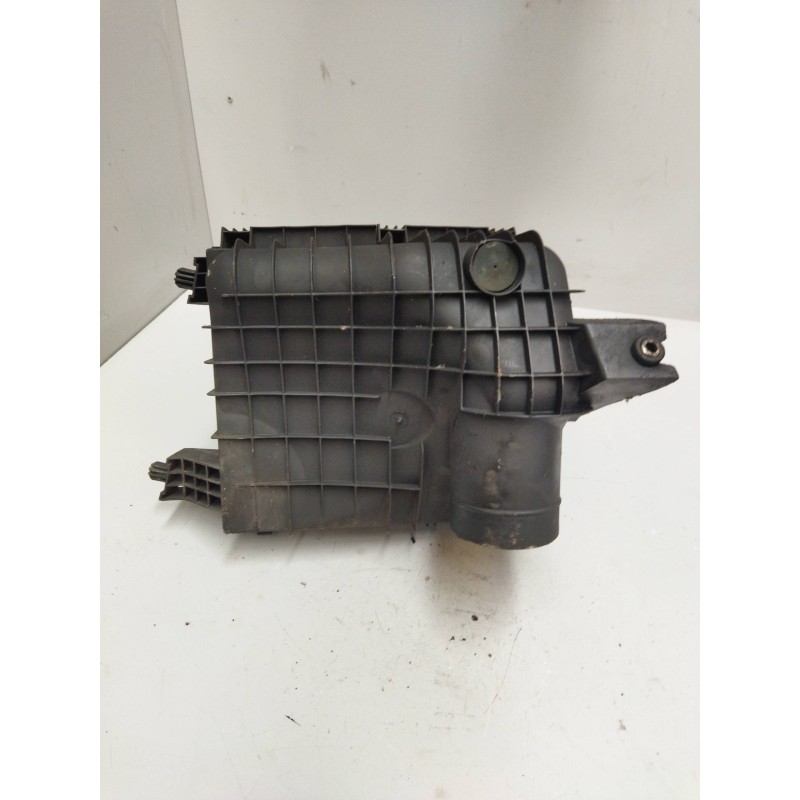 Recambio de filtro aire para mercedes-benz sprinter 02.00  caja cerrada 2.7 cdi cat referencia OEM IAM A0000903701 0000903701 - Blanco 4