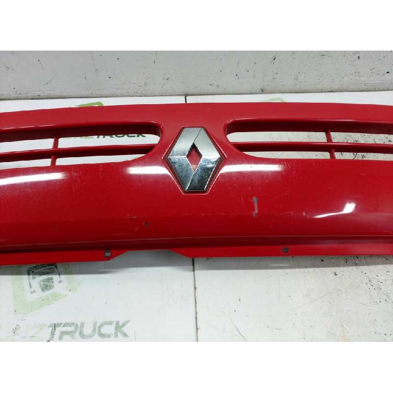 Recambio de rejilla delantera central para renault master desde '98 referencia OEM IAM 7700352125 - Rojo 3