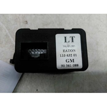 Recambio de mando elevalunas delantero izquierdo para opel zafira a blue line referencia OEM IAM 90561088 142479 13363201