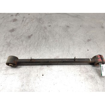 Recambio de tirante trasero derecho para kia sorento 2.5 crdi ex referencia OEM IAM   