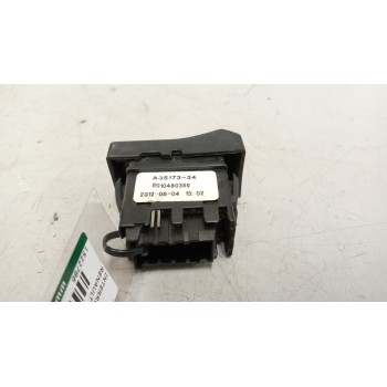 Recambio de interruptor para renault magnum ab 2005 12.8 diesel referencia OEM IAM 5010480359  