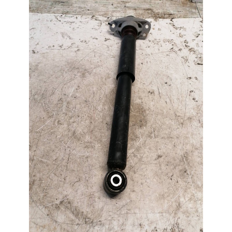 Recambio de amortiguador trasero para seat leon (1p1) comfort limited referencia OEM IAM 1K0512011QN - Rojo 2