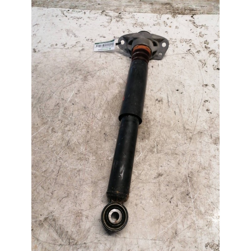 Recambio de amortiguador trasero para seat leon (1p1) comfort limited referencia OEM IAM 1K0512011QN - Rojo 2