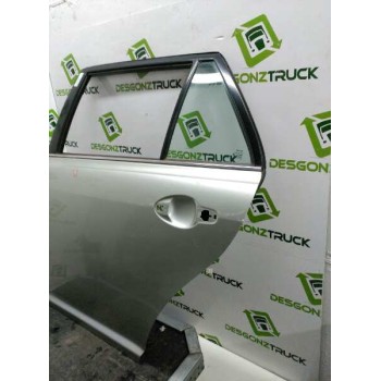 Recambio de puerta trasera izquierda para toyota avensis wagon (t25) 2.0 d-4d executive referencia OEM IAM   