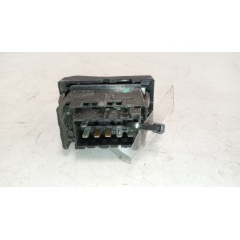 Recambio de interruptor para renault magnum ab 2005 12.8 diesel referencia OEM IAM 5010589488  