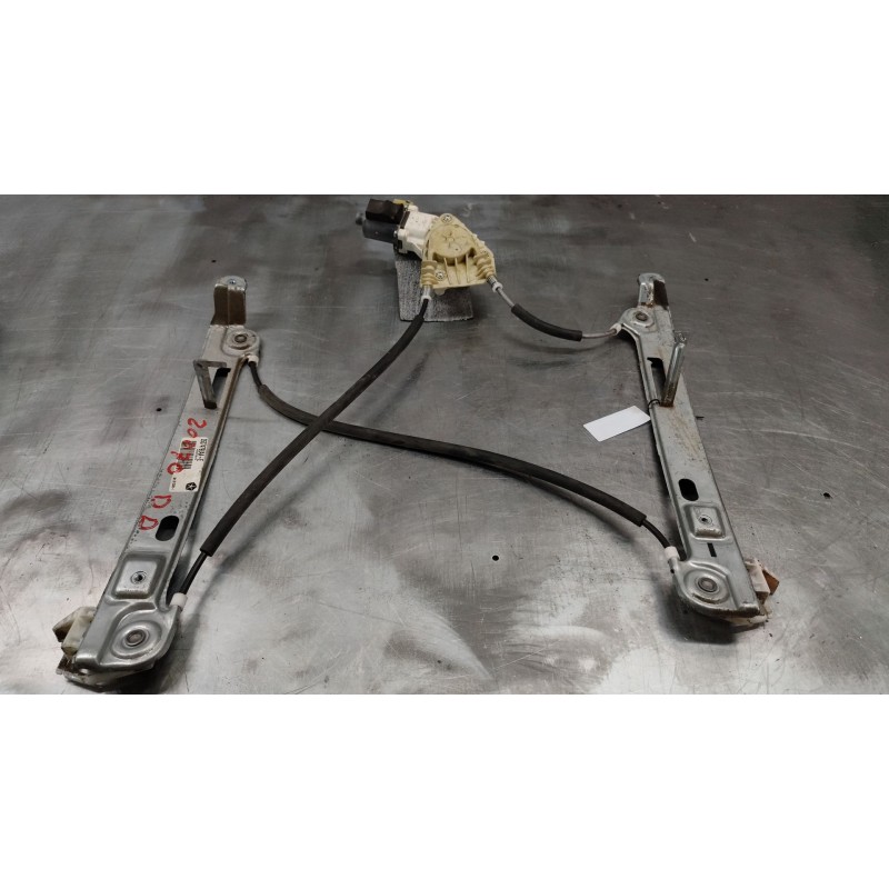 Recambio de elevalunas delantero derecho para dodge caliber s referencia OEM IAM 05074798aa  