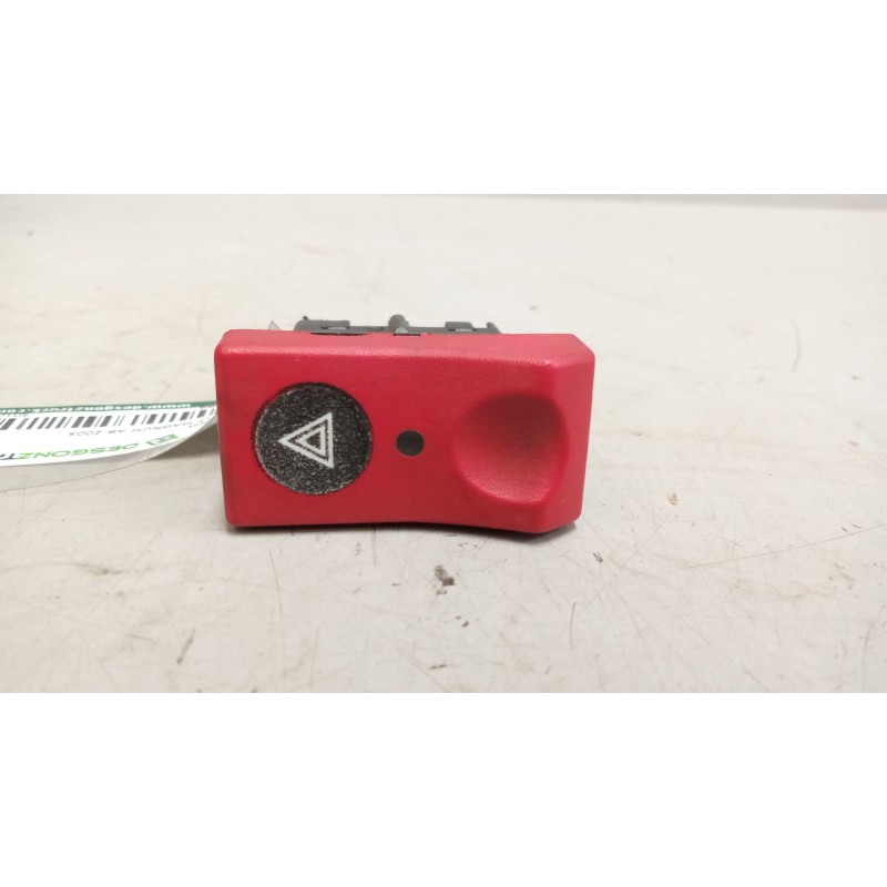 Recambio de warning para renault magnum ab 2005 12.8 diesel referencia OEM IAM 5010306848  