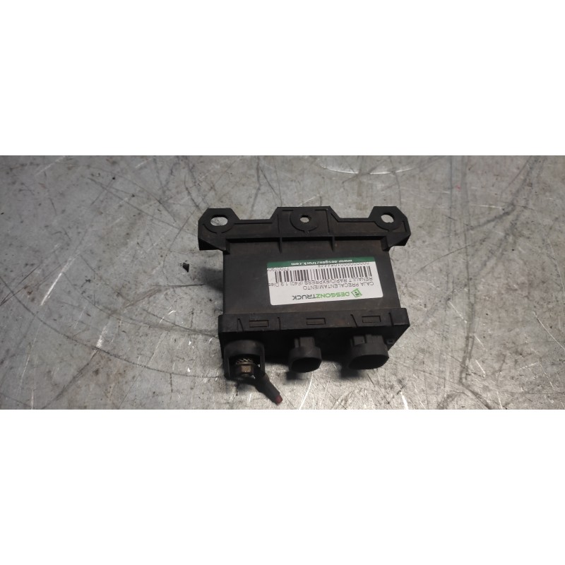 Recambio de caja precalentamiento para renault rapid/express (f40) 1.9 diesel referencia OEM IAM 7700790579 G CARTIER 2