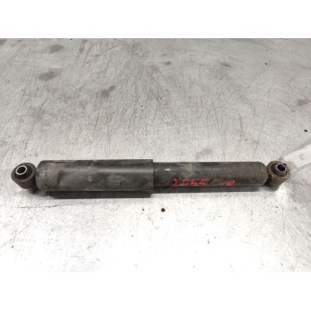 Recambio de amortiguador trasero para kia sorento 2.5 crdi ex referencia OEM IAM 553003E060  