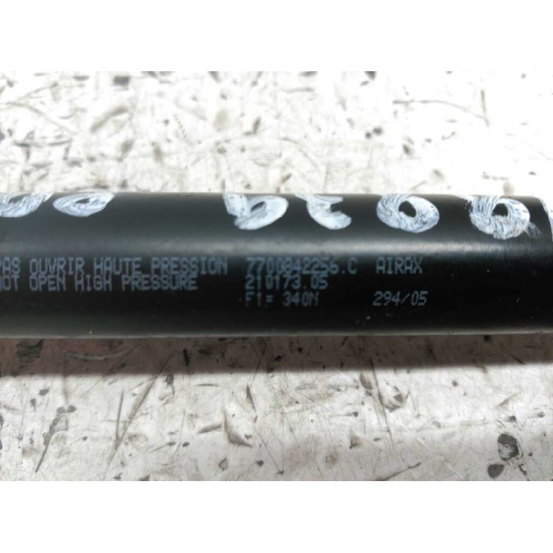 Recambio de amortiguadores maletero / porton para renault clio ii fase ii (b/cb0) authentique referencia OEM IAM 7700842256C DER - Blanco 3