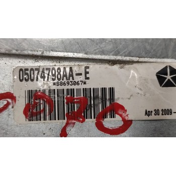 Recambio de elevalunas delantero derecho para dodge caliber s referencia OEM IAM 05074798aa  