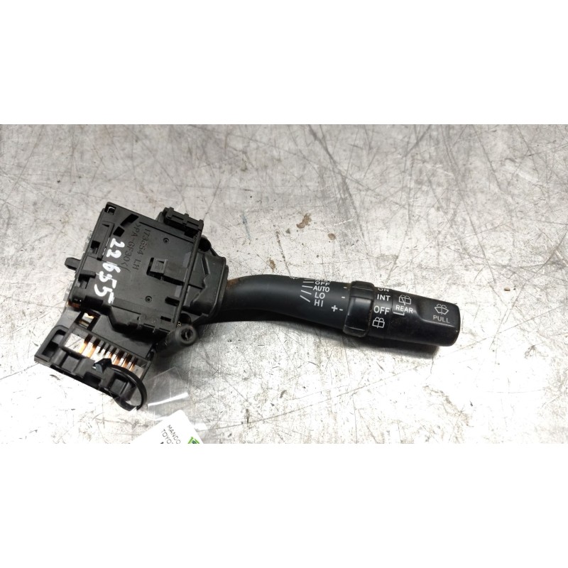 Recambio de mando limpia para toyota avensis berlina (t25) 2.0 d4-d executive berlina (5-ptas.) referencia OEM IAM 173654LH