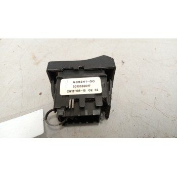 Recambio de interruptor para renault magnum ab 2005 12.8 diesel referencia OEM IAM 5010589017  