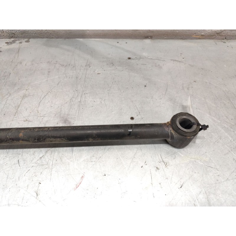 Recambio de tirante para kia sorento 2.5 crdi ex referencia OEM IAM  TRASERO 2