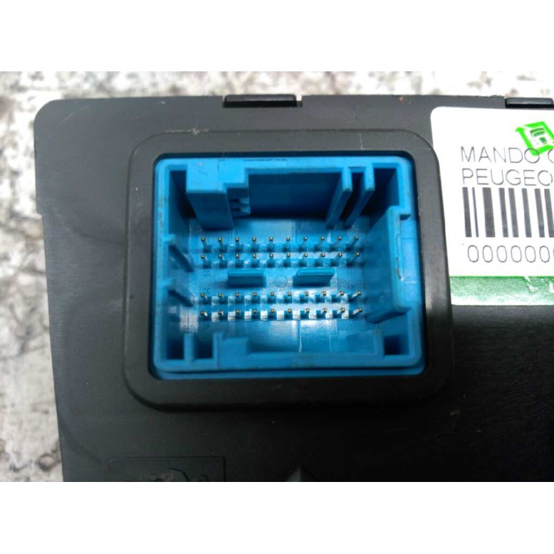 Recambio de mando climatizador para peugeot 308 confort referencia OEM IAM 96718462XT 4