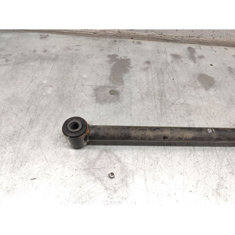 Recambio de tirante para kia sorento 2.5 crdi ex referencia OEM IAM  TRASERO 3