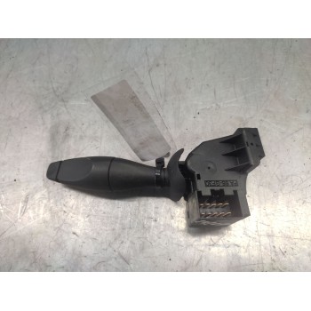 Recambio de mando limpia para ford fiesta (cbk) ambiente referencia OEM IAM  10 PINS 