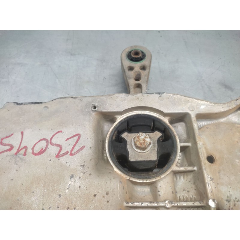 Recambio de puente delantero para volkswagen caddy ka/kb (2k) furg. referencia OEM IAM 1K0199369G - Blanco 3