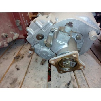 Recambio de caja cambios para nissan trucks l80.09 bomba rotativa con compresor referencia OEM IAM T5200  
