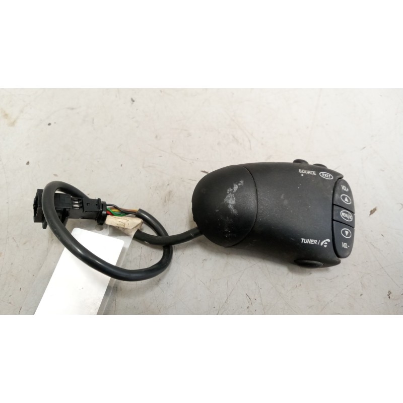 Recambio de mando cambio automatico para renault magnum ab 2005 12.8 diesel referencia OEM IAM 742101463901  