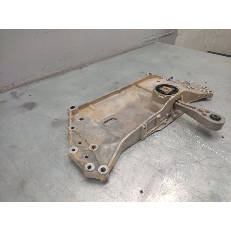 Recambio de puente delantero para volkswagen caddy ka/kb (2k) furg. referencia OEM IAM 1K0199369G - Blanco 5