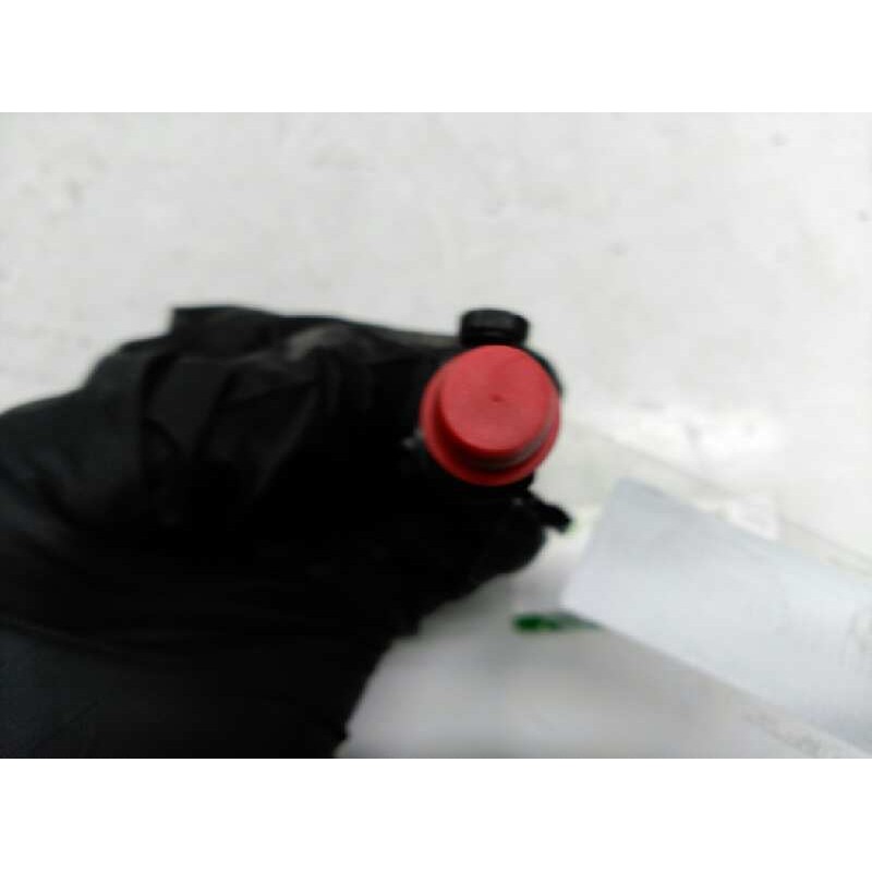 Recambio de inyector para renault master desde '98 referencia OEM IAM - Rojo 3