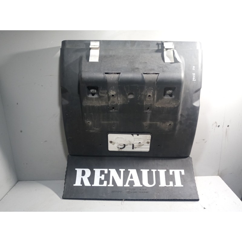 Recambio de guardabarros trasero izquierdo para renault magnum ab 2005 12.8 diesel referencia OEM IAM 7420771757  