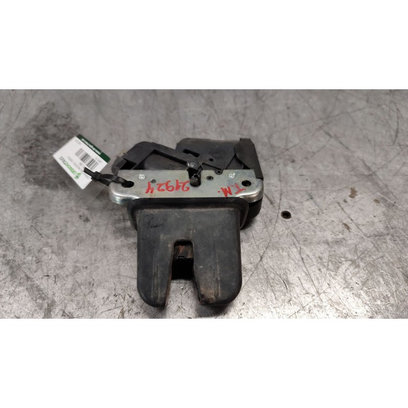 Recambio de cerradura maletero / porton para audi a4 ber. (b8) básico referencia OEM IAM 4E0827645A  