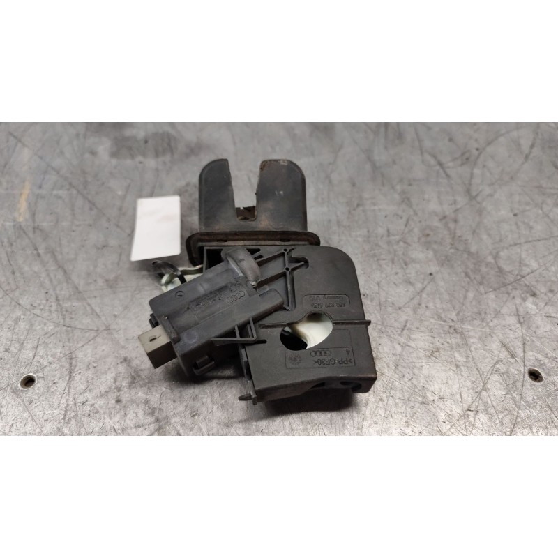 Recambio de cerradura maletero / porton para audi a4 ber. (b8) básico referencia OEM IAM 4E0827645A 2
