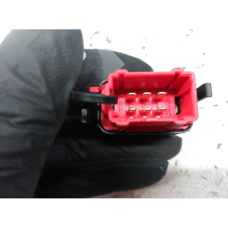 Recambio de mando cierre centralizado para renault clio ii fase ii (b/cb0) authentique referencia OEM IAM - Blanco 2