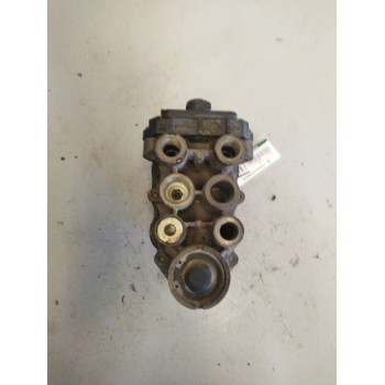 Recambio de valvula aire para renault serie d referencia OEM IAM AE4565 K063136 7485152273