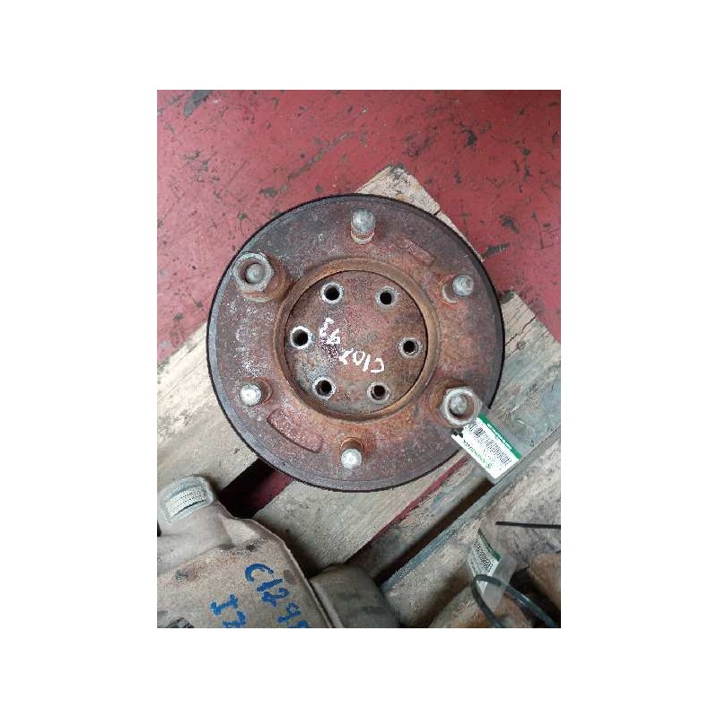 Recambio de buje delantero para iveco daily caja cerrada (1999 =>) 50 - c 15 caja cerrada, largo referencia OEM IAM 42470842 504 - Blanco