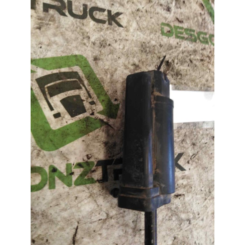 Recambio de bomba limpia para volvo fm 12 asta 2001 12.1 diesel (d12d420) referencia OEM IAM - Blanco 2