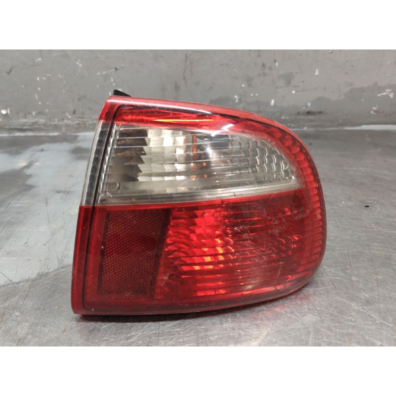 Recambio de piloto trasero derecho para seat toledo ii (1m2) 1.9 tdi referencia OEM IAM - Negro 3