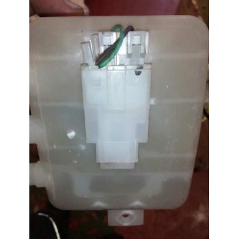 Recambio de deposito servo para nissan cabstar 01.04  cabina simple cabina individual referencia OEM IAM   