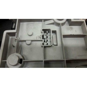 Recambio de piloto trasero izquierdo para citroën xantia break 1.9 td sx referencia OEM IAM 29100112 PORTON 