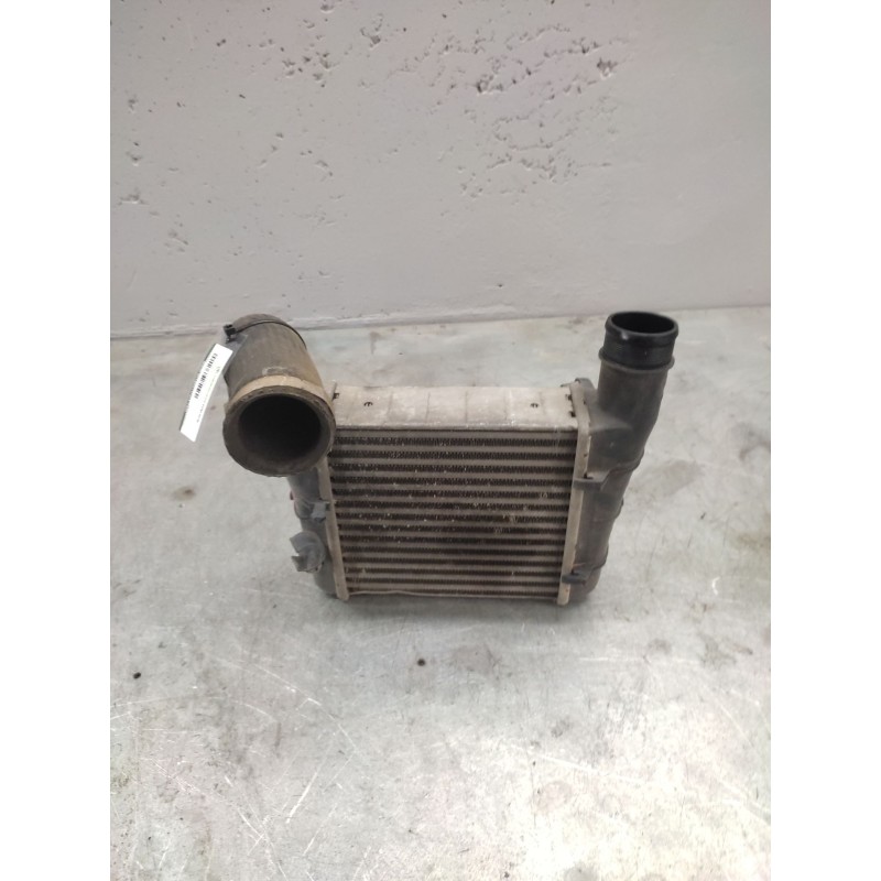 Recambio de intercooler para audi a4 berlina (8e) 1.9 tdi (96kw) referencia OEM IAM 8E0145805S - Azul 2